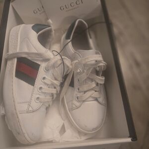 Gucci Kids White Sneakers with Red and Green Accents